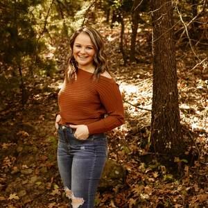 Meet your Posher, Hannah